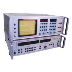 Измеритель модуля коэффициентов передачи и отражения Р2-102
